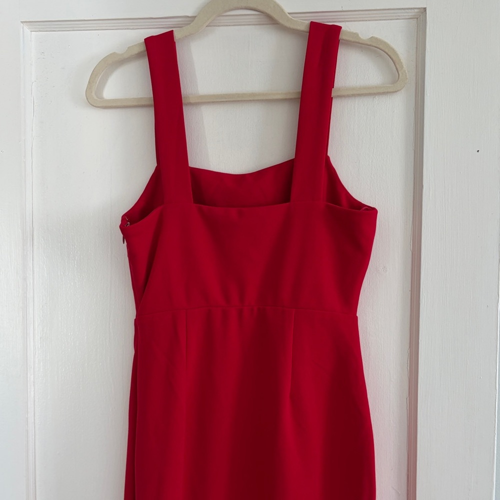 Red Square-Neck Women’s Dress - Picture 4 of 5